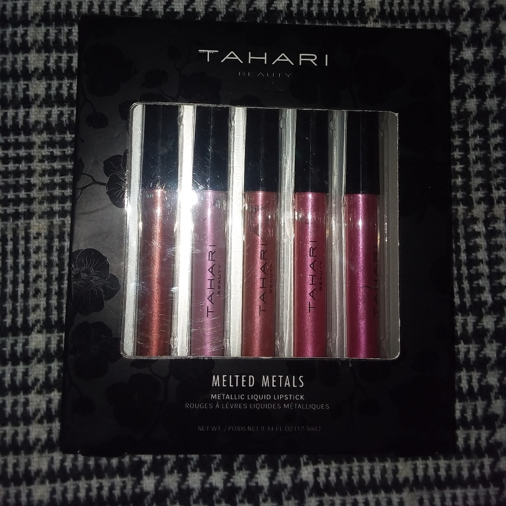 Tahari Melted Metals